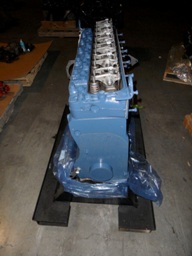 International DT 466 engine