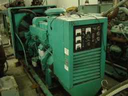 Cummins 300 kW generator