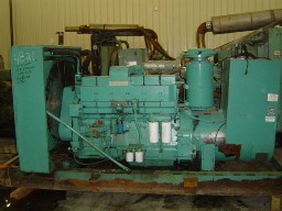 Cummins 300 kW generator