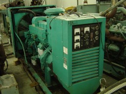 Detroit Diesel 200 kW generator